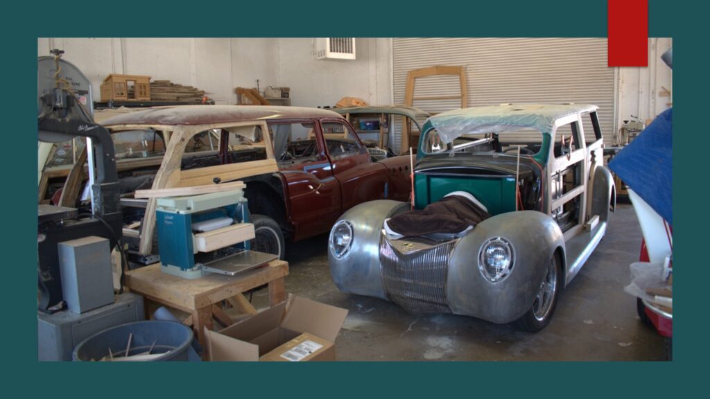 Small airplane parked inside a hangar.