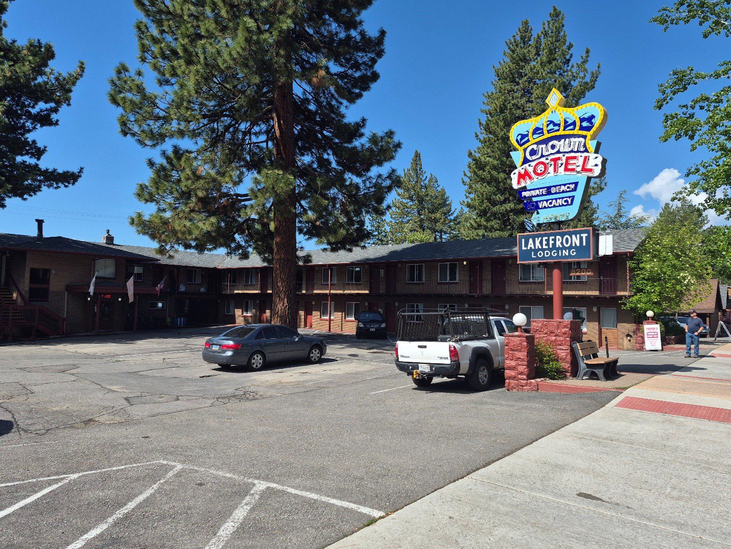 Crown Hotel @ Kings Beach Lake Tahoe