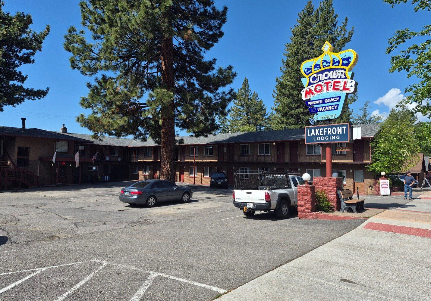 Crown Hotel @ Kings Beach Lake Tahoe